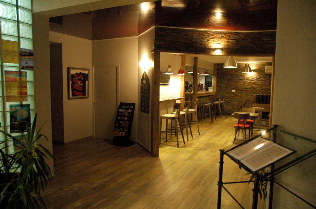 Logis Hotel Restaurant Mar I Sol Saint-Cyprien Kültér fotó